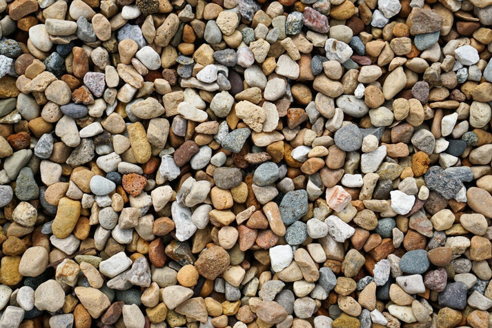 CM-16 3/8" Pea Gravel – Kane County Landscape Materials & Supply Co.