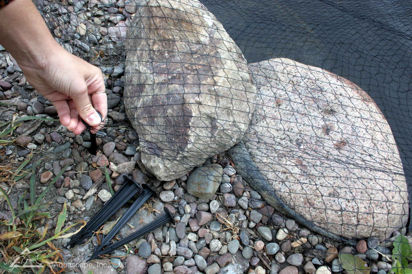 Aquascape PROTECTIVE POND NETTING - 7' X 10' (2.1 X 3 M)