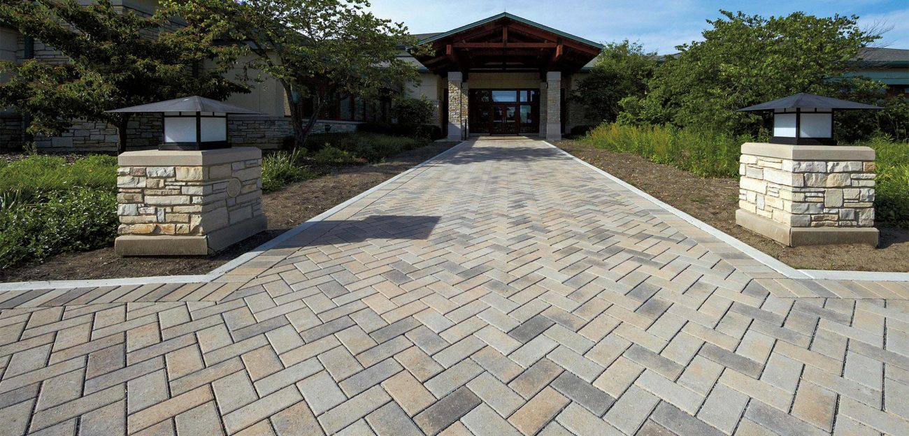 Pavers : Unilock Eco-Priora™ 8cm 5x10 River-CHI