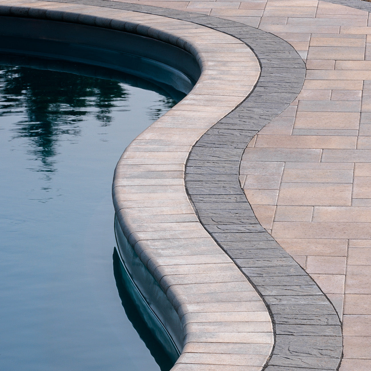 Belgard Cambray Tan Marina Coping