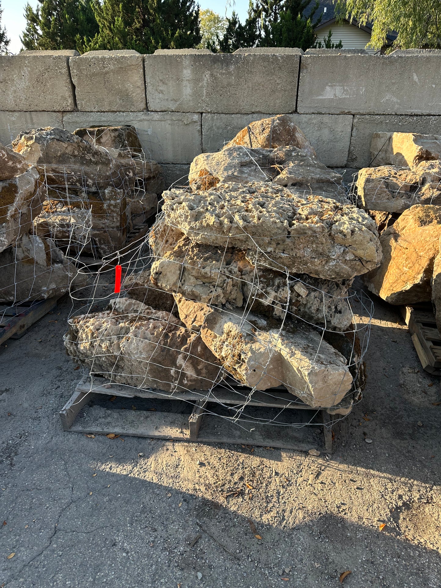 Missouri Weathered Limestone Boulders