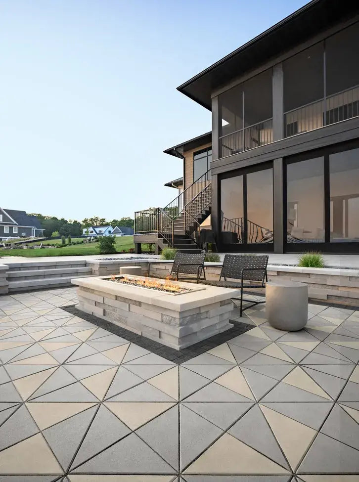 Techo-Bloc INDUSTRIA TRIANGLE HD², SMOOTH, GREYED NICKEL Paver