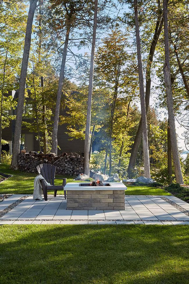 Techo-Bloc HPC - FIREPIT BRANDON SQUARE-PUSH BUTTON IGNITION
