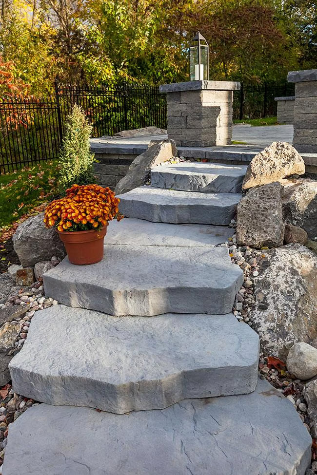 Techo-Bloc MAYA STEP [4], SLATE, RIVIERA