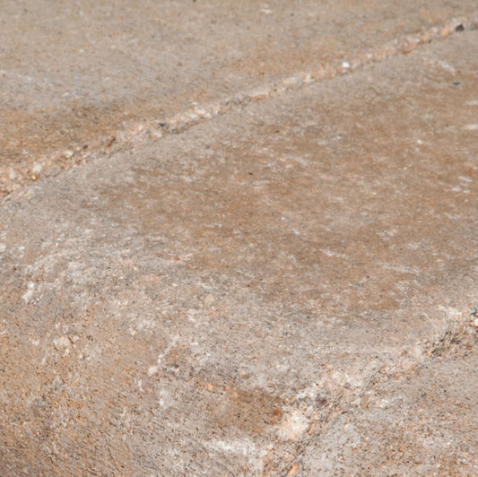 Belgard Cambray Tan Marina Coping