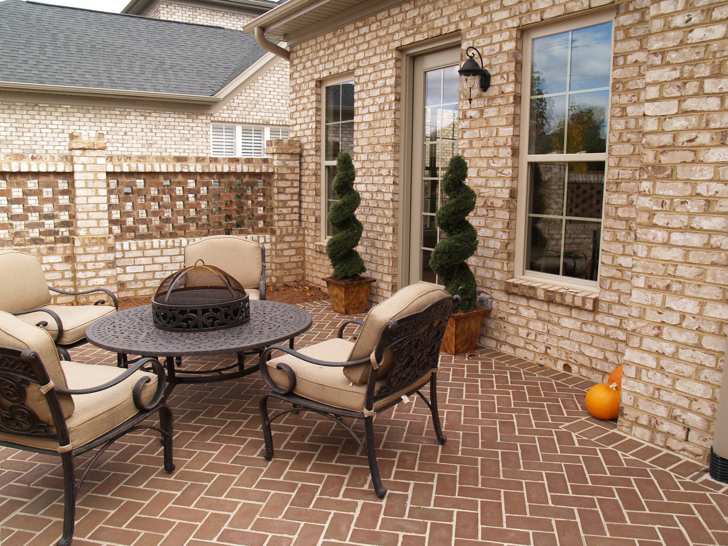 Pine Hall Brick Harbourtown FR Modular (chocolate flash)