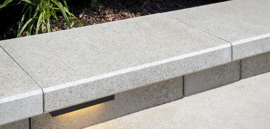 Walls : Unilock Umbriano® 6cm Chamfered Coping-Winter Mrvl *MESH*