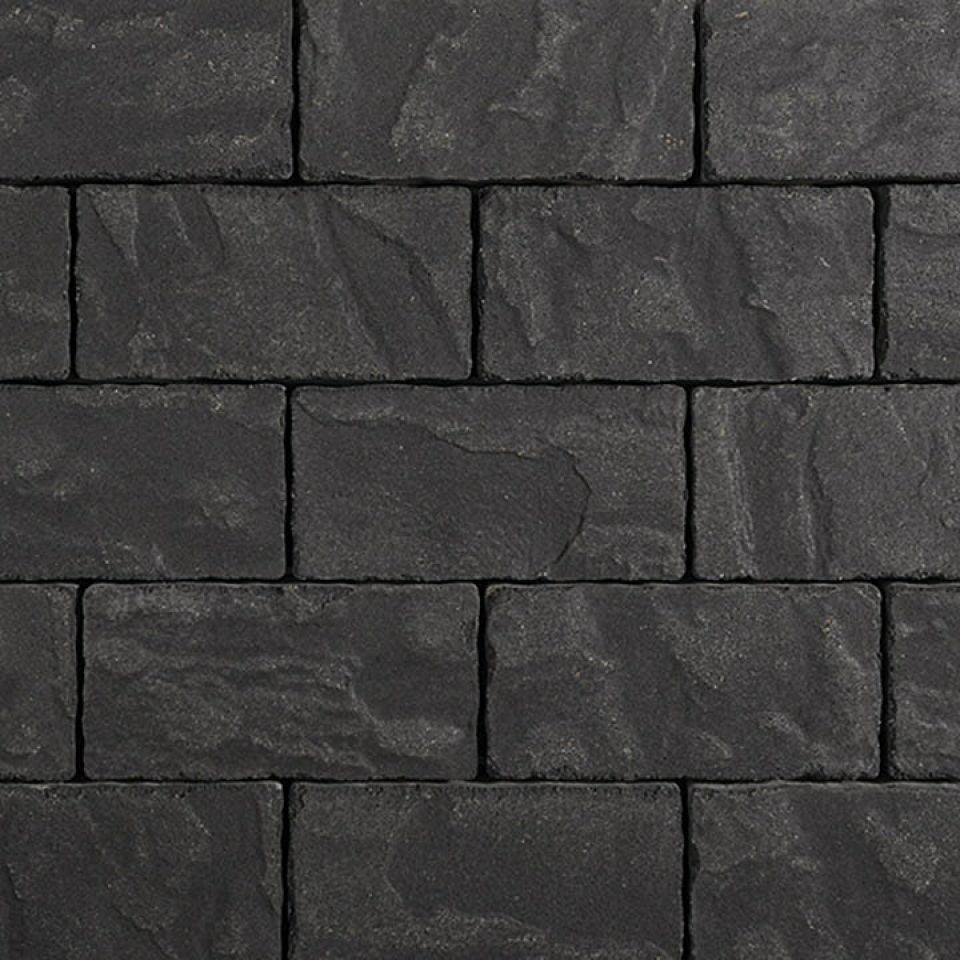 Pavers : Unilock Westport™ 5x10 Charcoal 7cm C/C