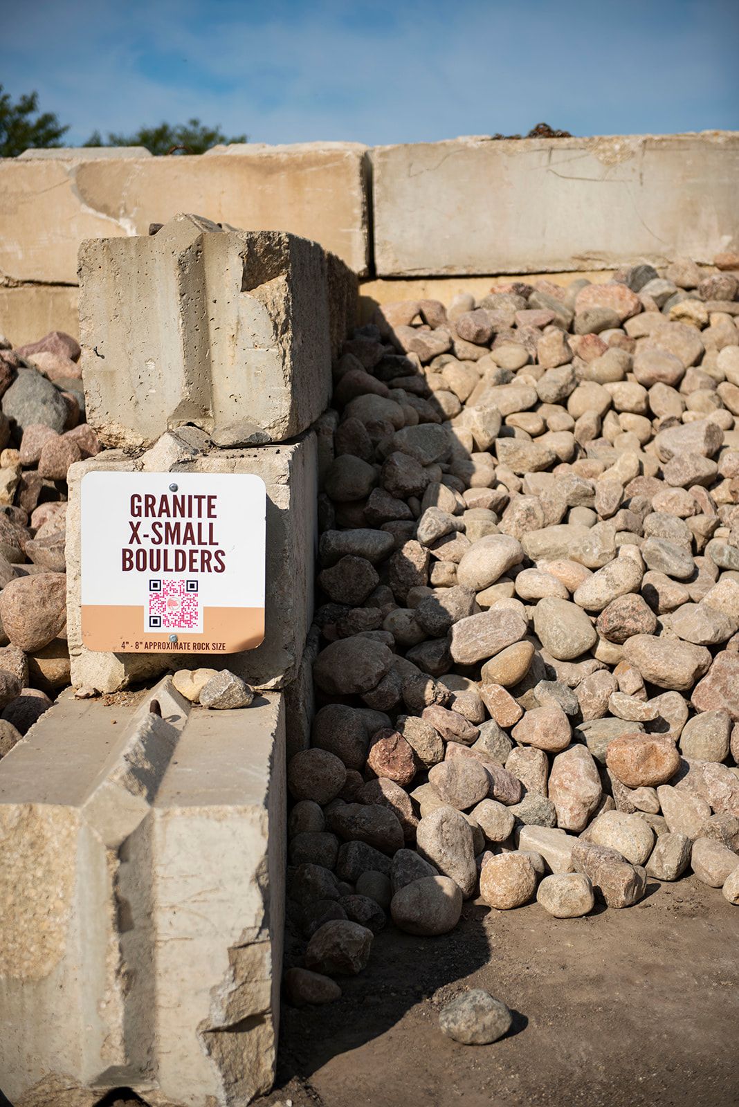 Granite Boulders 4" - 8"